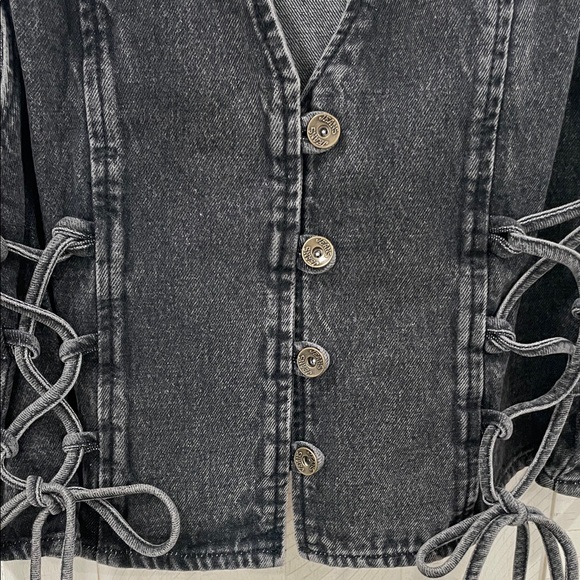 Washed Love Black Denim Vest - Picture 4 of 9